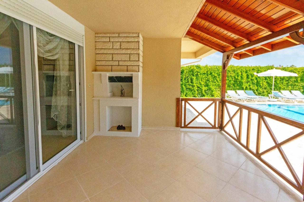 Paradise Town Villa Alison Belek Exterior foto